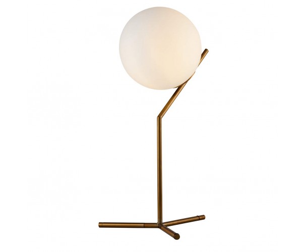 Lámpara de mesa metal dorado y cristal Foto: ESCOLA