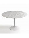 Round marble table and white foot