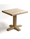 Mesa de madera para exterior cuadrada