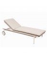 Chaise longue cor areia com rodas